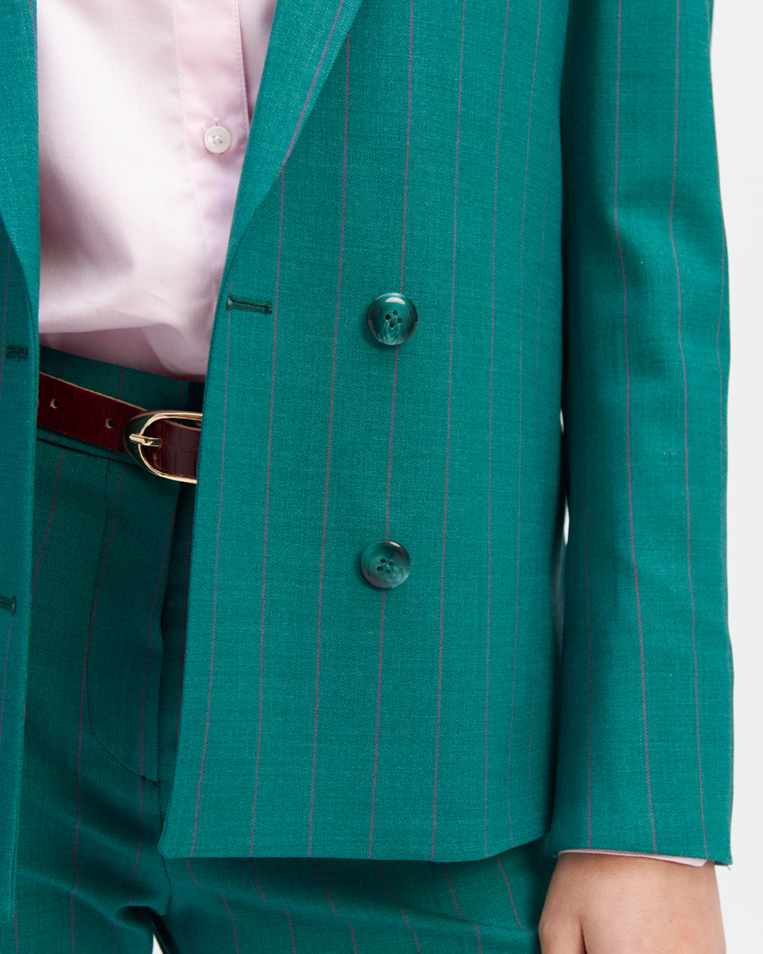 17H10-tailors-for-women-paris-green-jacket-emeraude-croisee-Double-buttoning-Two-pockets-sides-Two-pockets-interiors-Totally-double-