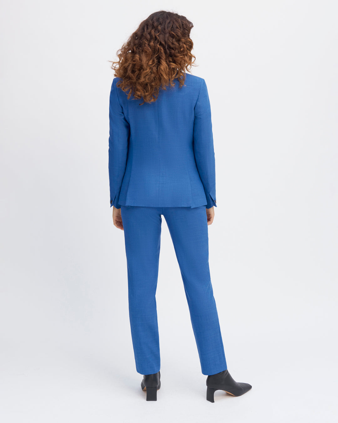 17H10-women's-waistcoats-paris-carrot-cut-high-waist-fold-front-7-8th-length-zipper-front.